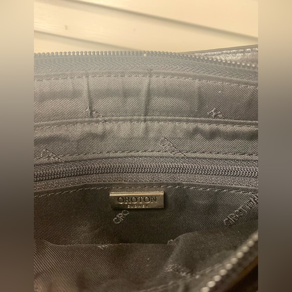 Oroton black small purse 🖤 - Picture 4 of 4